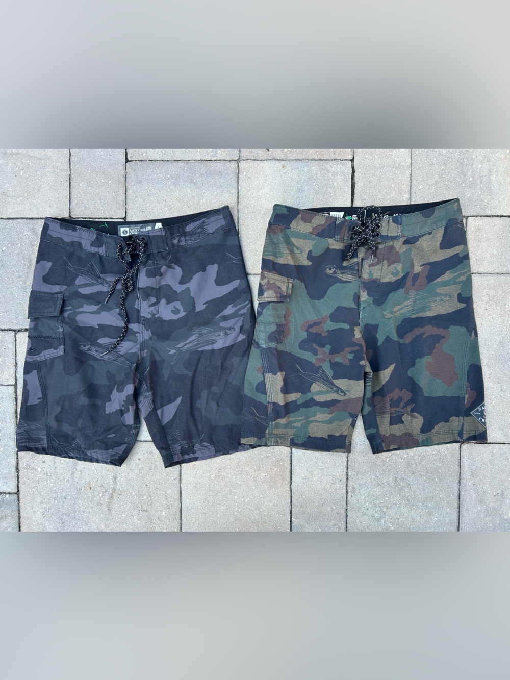 (2) Salty Crew Camo Fish Swim Mens Trunks Board shorts
